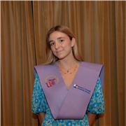 graduada en Psicología Bilingüe con más de 7 años de experiencia impartiendo clases particulares a niños y adolescentes.